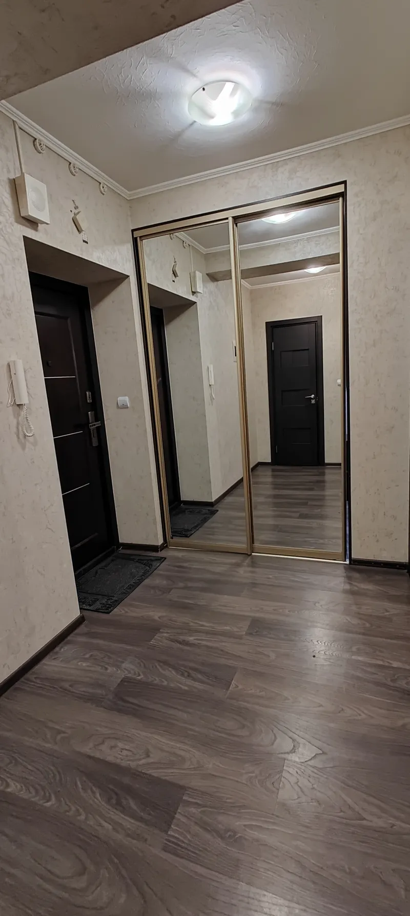 Посуточно 1к квартира в центре Невинномысска, большая площадь, Wi-Fi - Фото 12
