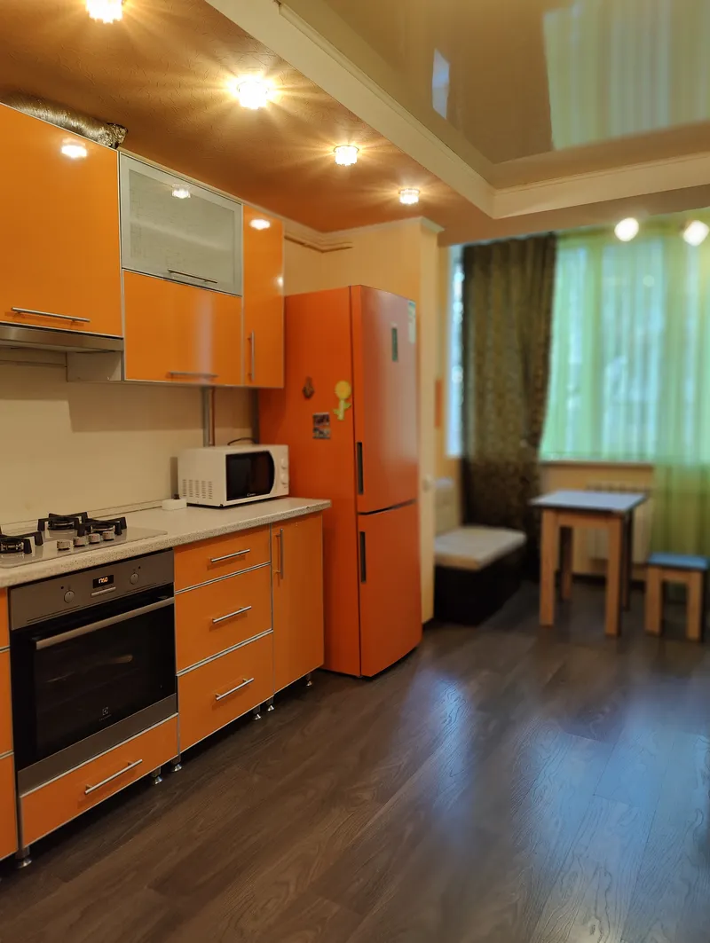 Посуточно 1к квартира в центре Невинномысска, большая площадь, Wi-Fi - Фото 2
